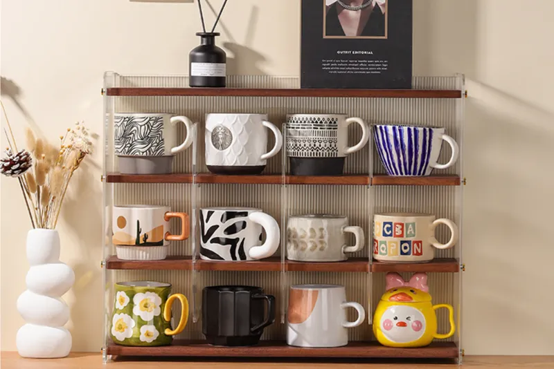 Acrylic and solid wood combination cup holder