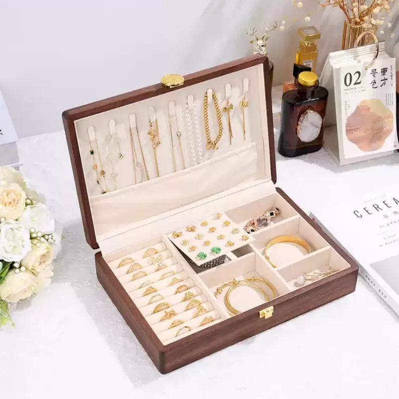 No More Cluttered Jewelry